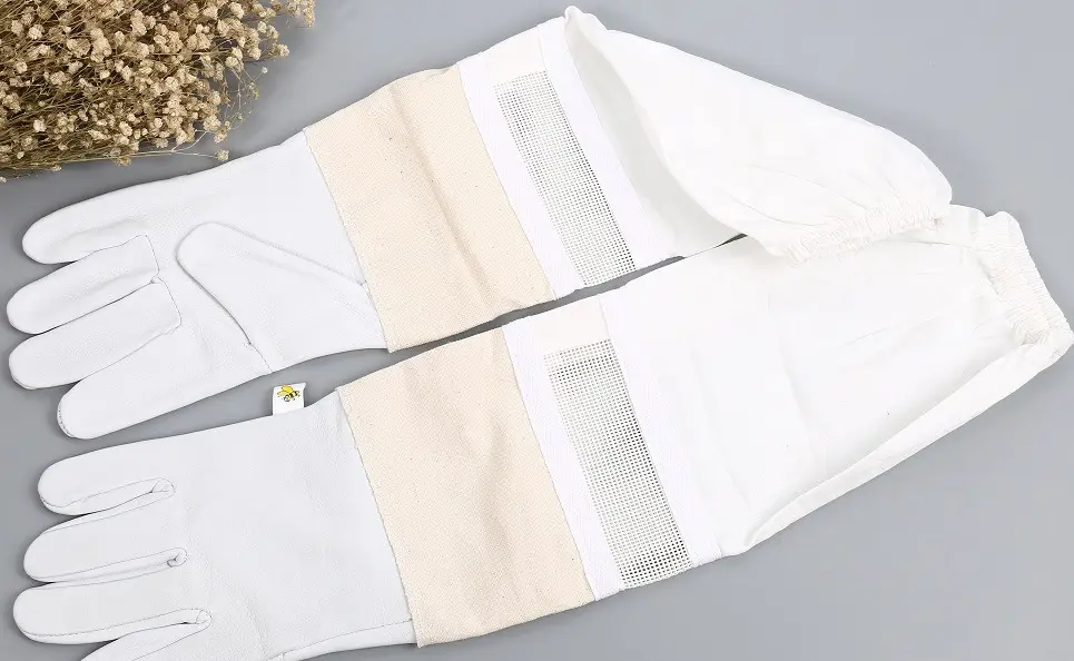 Cow Skin Ventilated Beekeeper Gloves (EP1201)-application